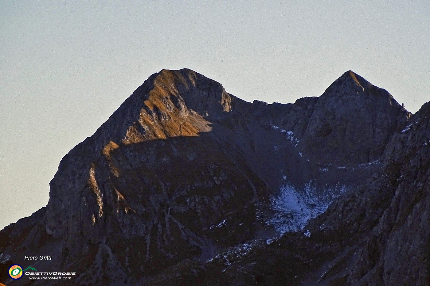 17 Doppio zoom sul Pizzo di Petto.JPG -                                